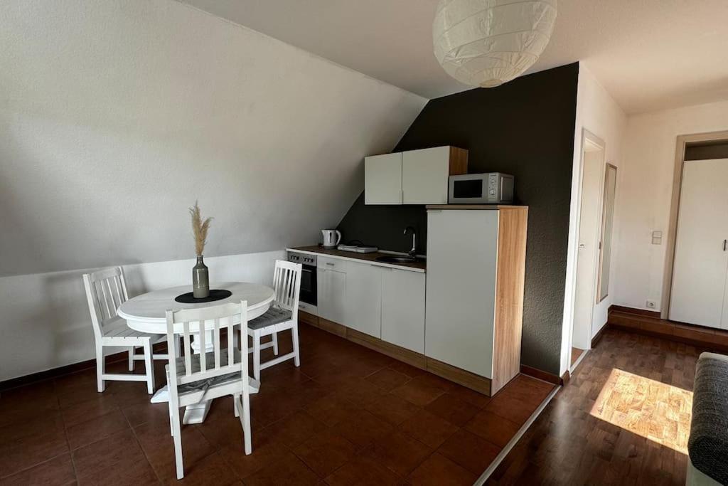 Appartement - Gruen & Citynah กือเทอร์สโล ภายนอก รูปภาพ